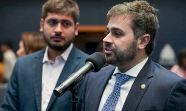 Propaganda de conteúdo adulto poderá ser proibida em locais públicos