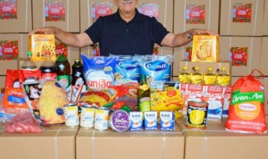 Respeito e Valorização: Cláudio Mannarino entrega cesta de natal aos servidores nesta sexta, 19