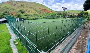 Barra Mansa inaugura três campos de futebol neste sábado*