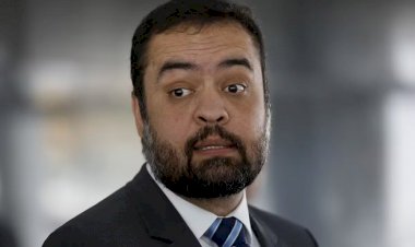 PF faz nova busca na casa do ex-governador Cláudio Castro.