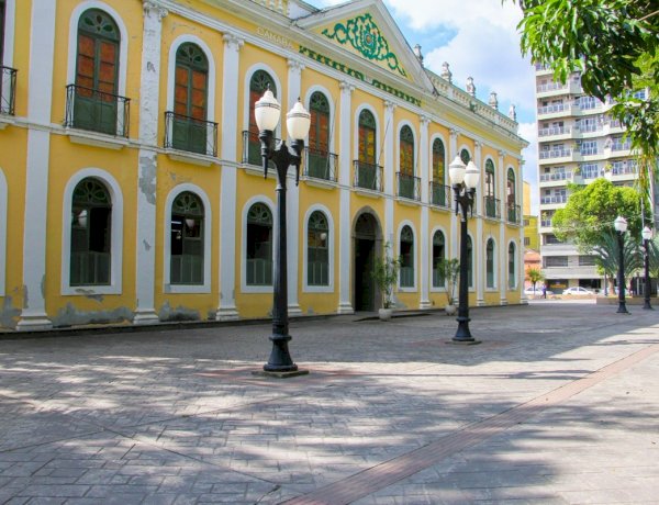 Samba da Preguiça anima público no Corredor Cultural neste domingo
