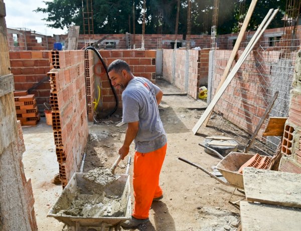 Construção da Clínica da Família da Cotiara segue em ritmo acelerado em Barra Mansa