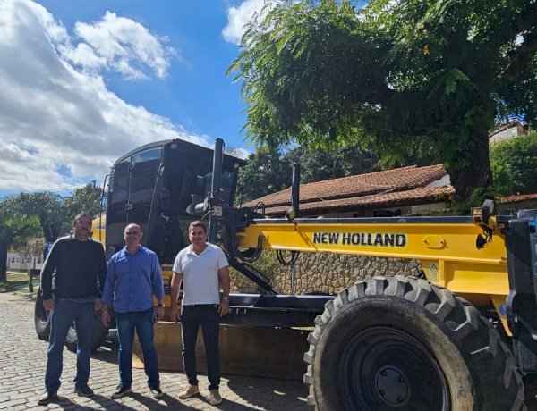 Prefeitura de Três Rios reforça frota com novas máquinas para manutenção das estradas vicinais
