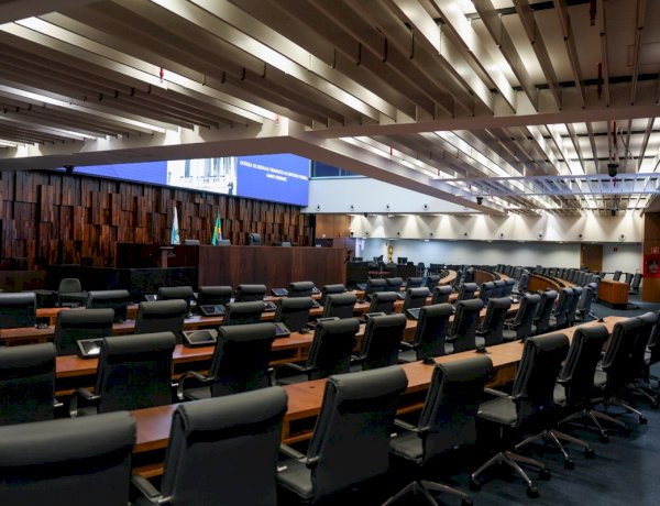 ALERJ define composição para próxima legislatura com 40? renovação