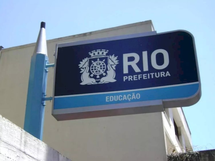 Profissionais da rede municipal de educação farão paralisação nesta terça-feira
