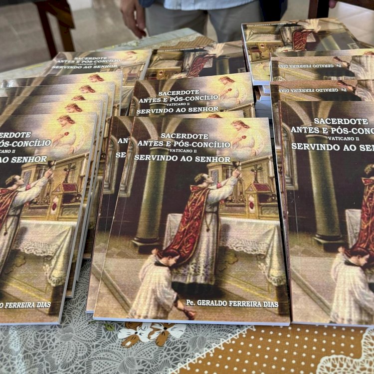 Padre Geraldo lança o livro, Sacerdote Antes e Pós-Concílio - Vaticano II Servindo ao Senhor