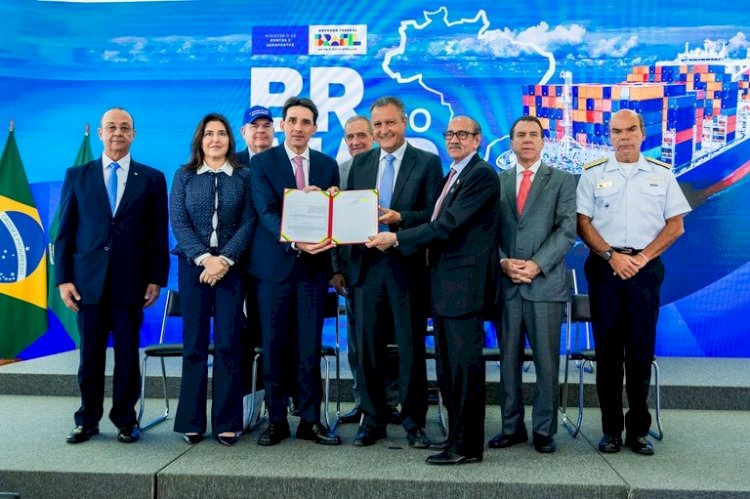 Lula assina decreto que regulamenta BR do Mar e fortalece cabotagem no país