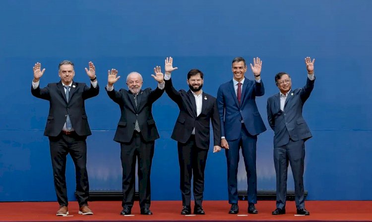 Lula e outros líderes convocam instituições em defesa da democracia