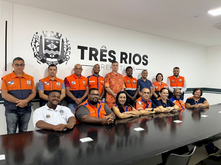 Sede da Defesa Civil de Três Rios recebe visita técnica da coordenação regional