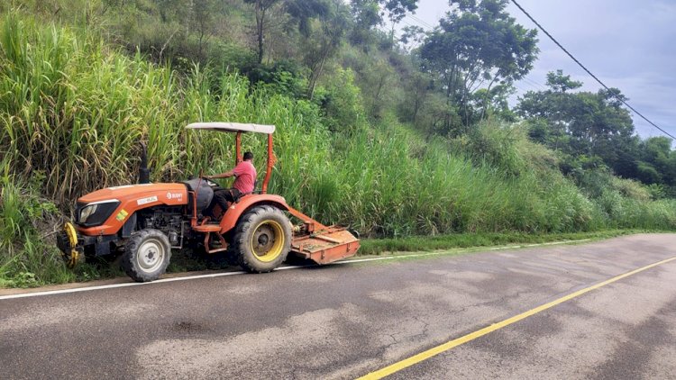 Secretaria de Agricultura realiza manutenção em estradas vicinais de Bemposta