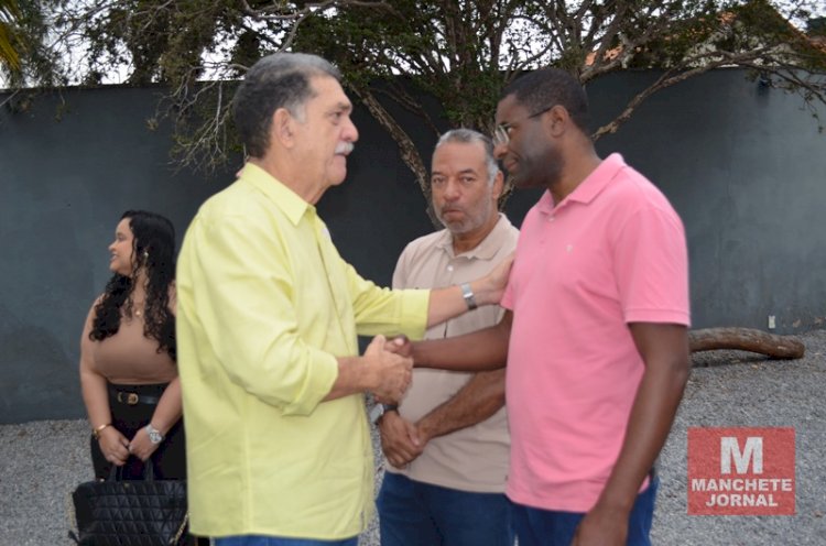 Ex-prefeito e pré-candidato Eduardo Paes participa de encontro para debater  futuro do Estado em Comendador Levy Gasparian