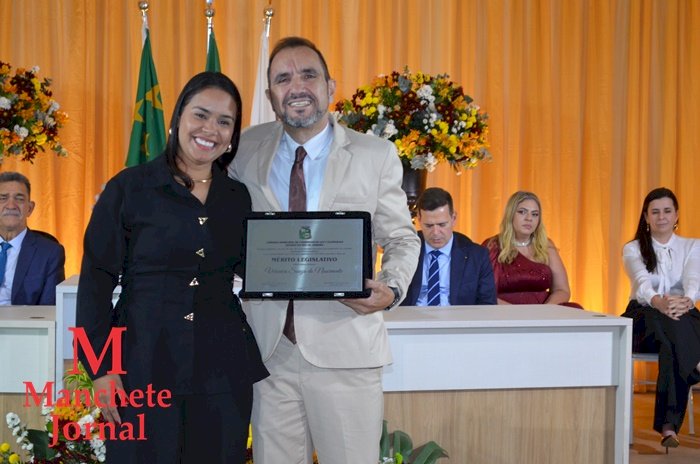Sessão Solene em Comemoração ao 35º Aniversário de Emancipação Político-Administrativa de Comendador Levy Gasparian/RJ.