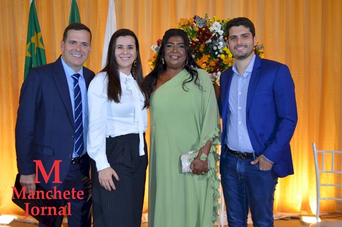 Sessão Solene em Comemoração ao 35º Aniversário de Emancipação Político-Administrativa de Comendador Levy Gasparian/RJ.