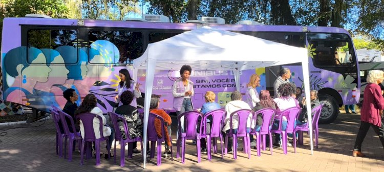 Ônibus Lilás leva conscientização, acolhimento e diversos serviços à população em Paraíba do Sul