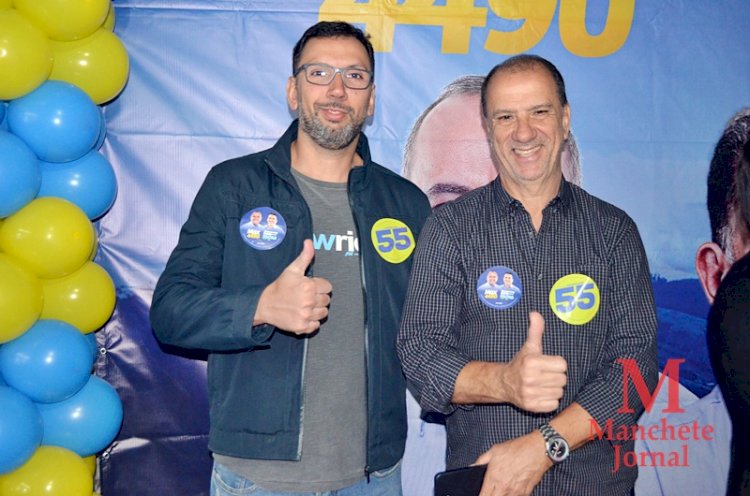 Mesmo com chuva e frio, uma multidão comparece ao Atlético Clube Operário para prestigiar os candidatos do Prefeito Cláudio Mannarino.