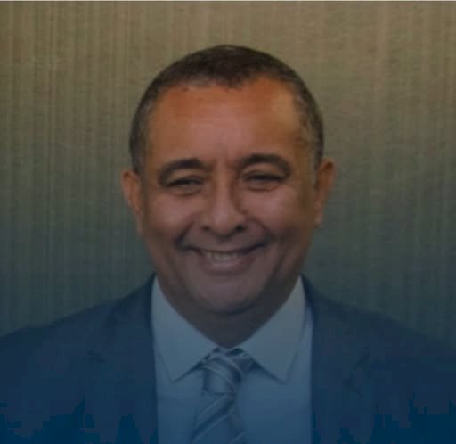 Japeri: Novo prefeito passa o cerol na equipe de Fernanda